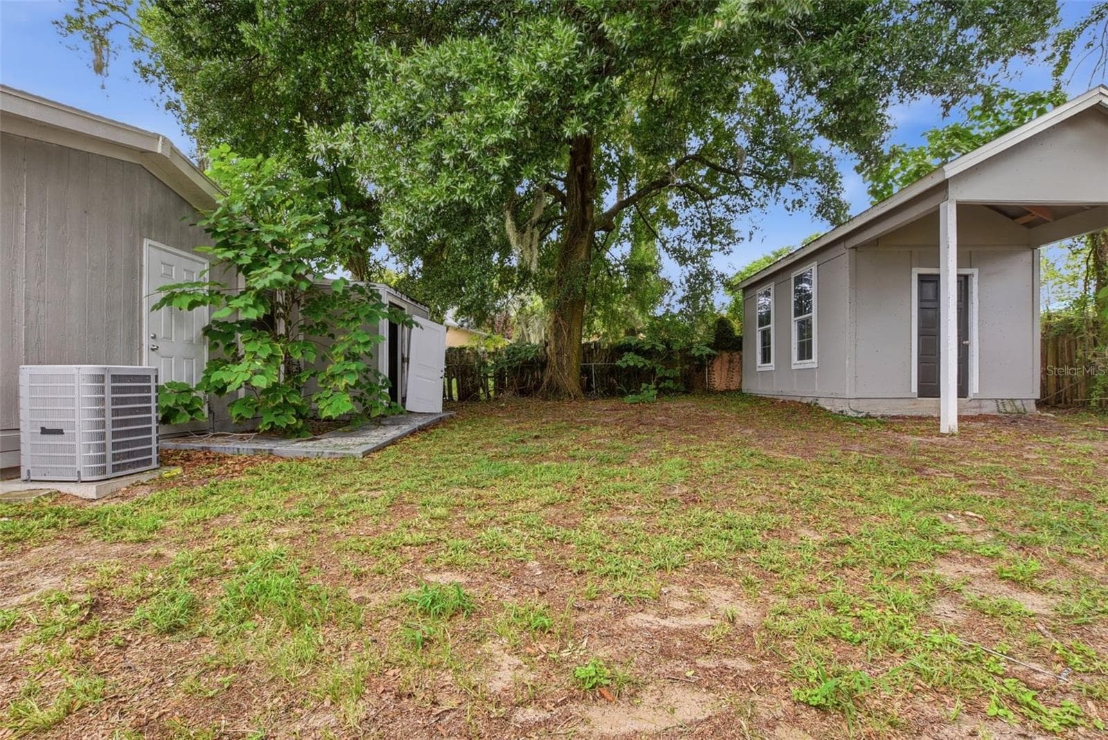 Single Family Residence at 6033 W AMELIA ST, ORLANDO, photo 27 of 32