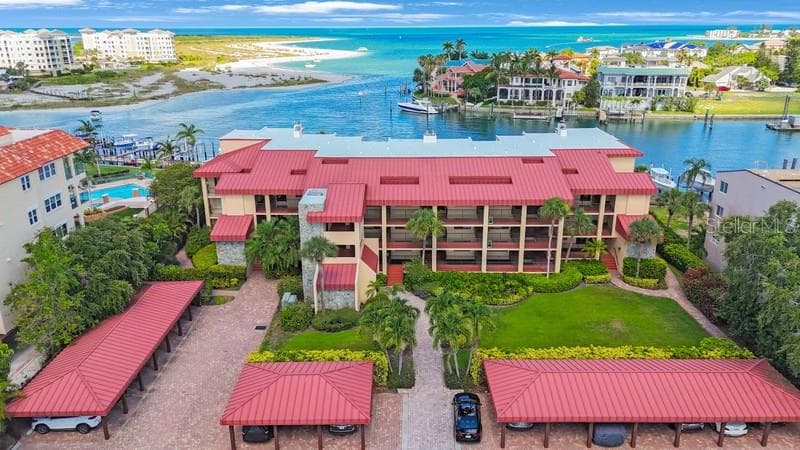 Condominium at 1060 PINELLAS BAYWAY S #103, ST PETERSBURG, photo 8 of 39