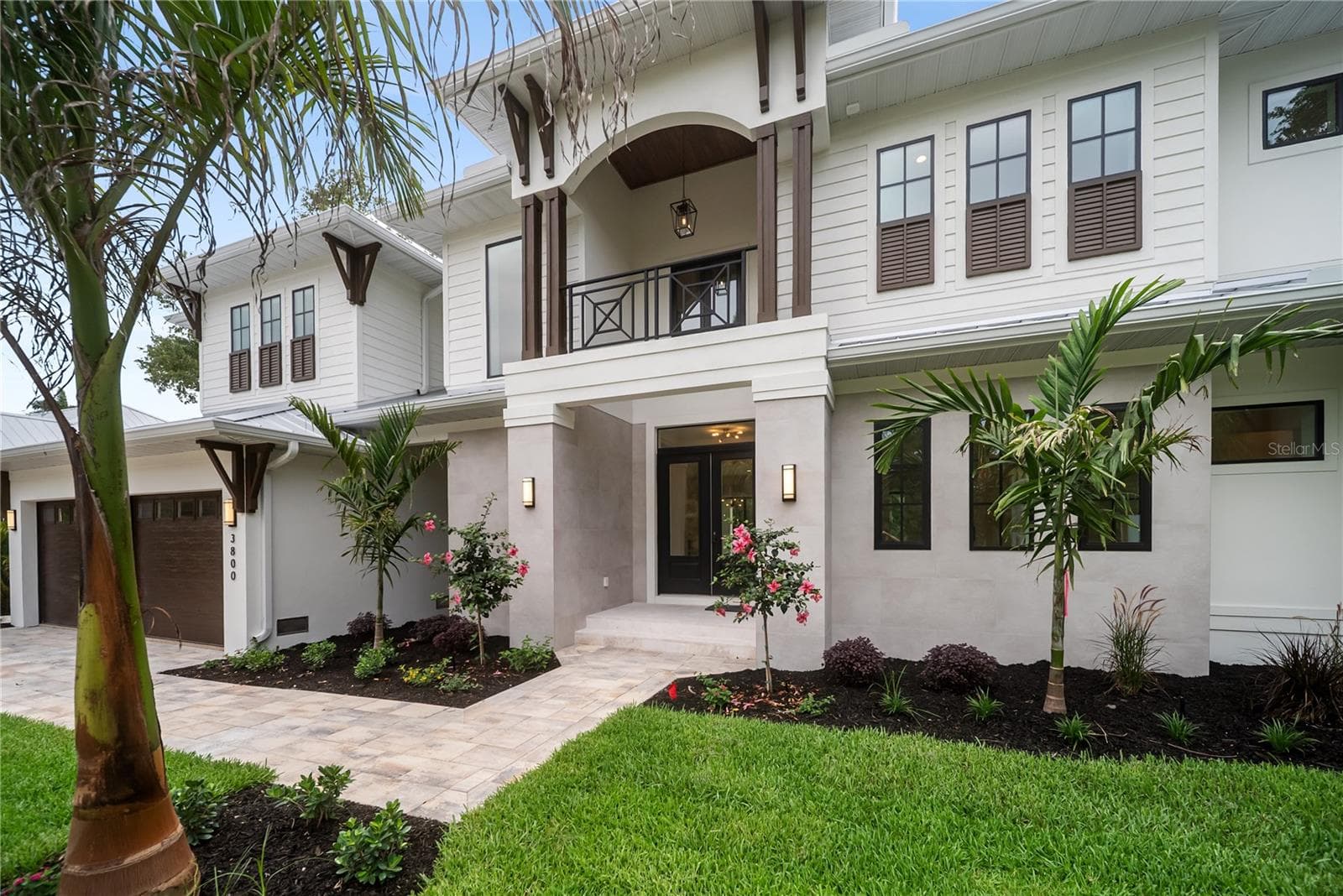 Single Family Residence at 3800 FLORES AVE, SARASOTA, photo 3 of 100