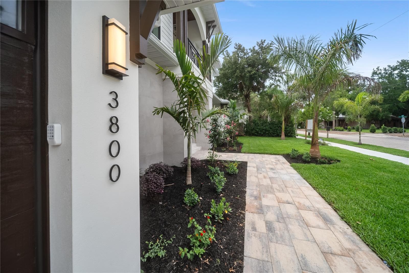 Single Family Residence at 3800 FLORES AVE, SARASOTA, photo 11 of 100