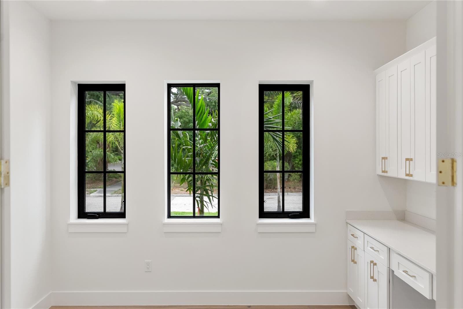 Single Family Residence at 3800 FLORES AVE, SARASOTA, photo 22 of 100