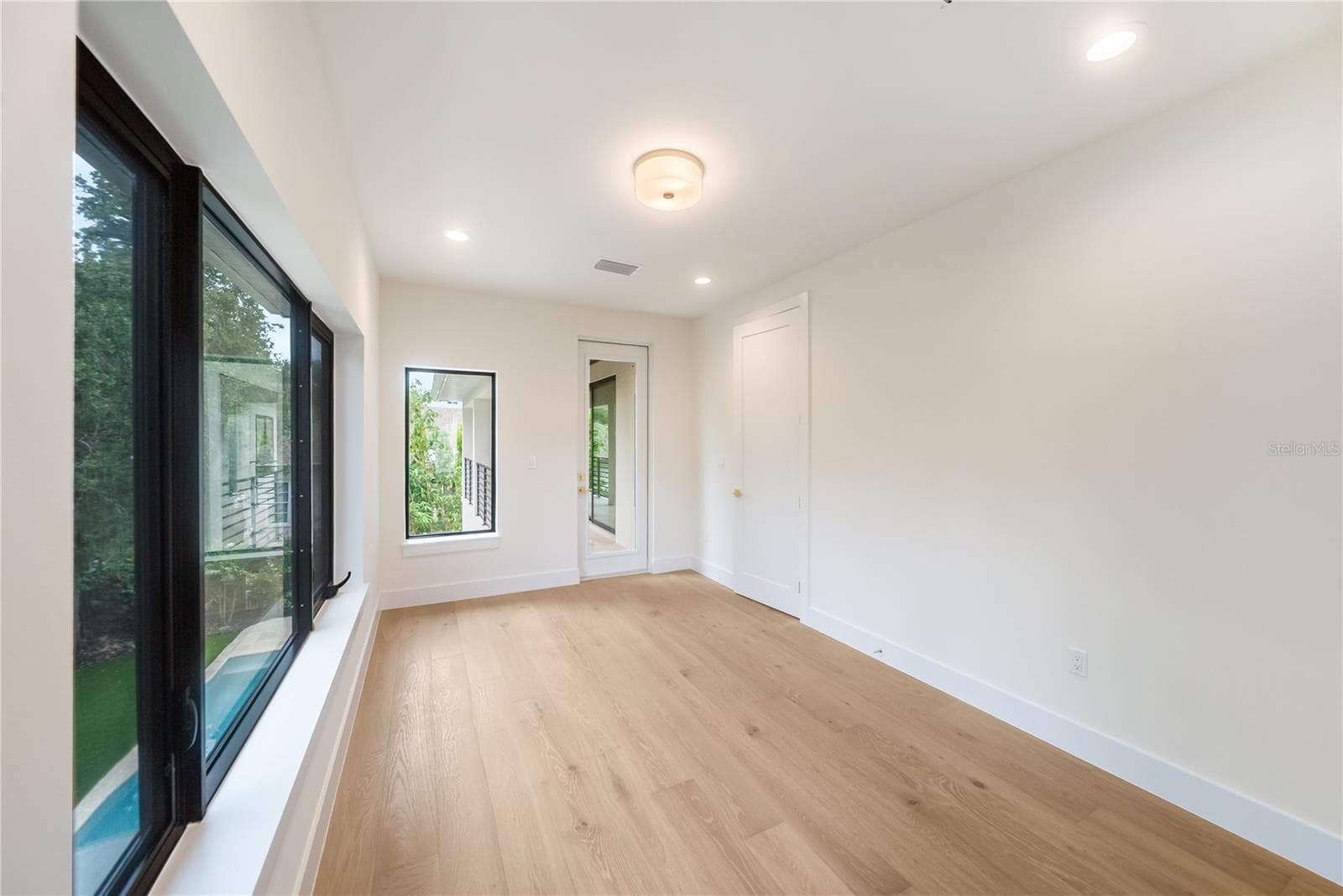 Single Family Residence at 3800 FLORES AVE, SARASOTA, photo 56 of 100