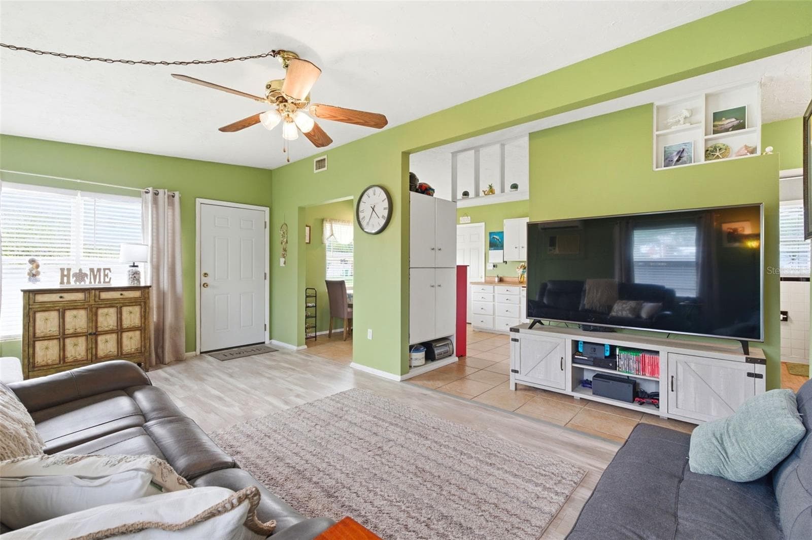 Single Family Residence at 100 AVERY AVE, CRYSTAL BEACH, photo 8 of 43
