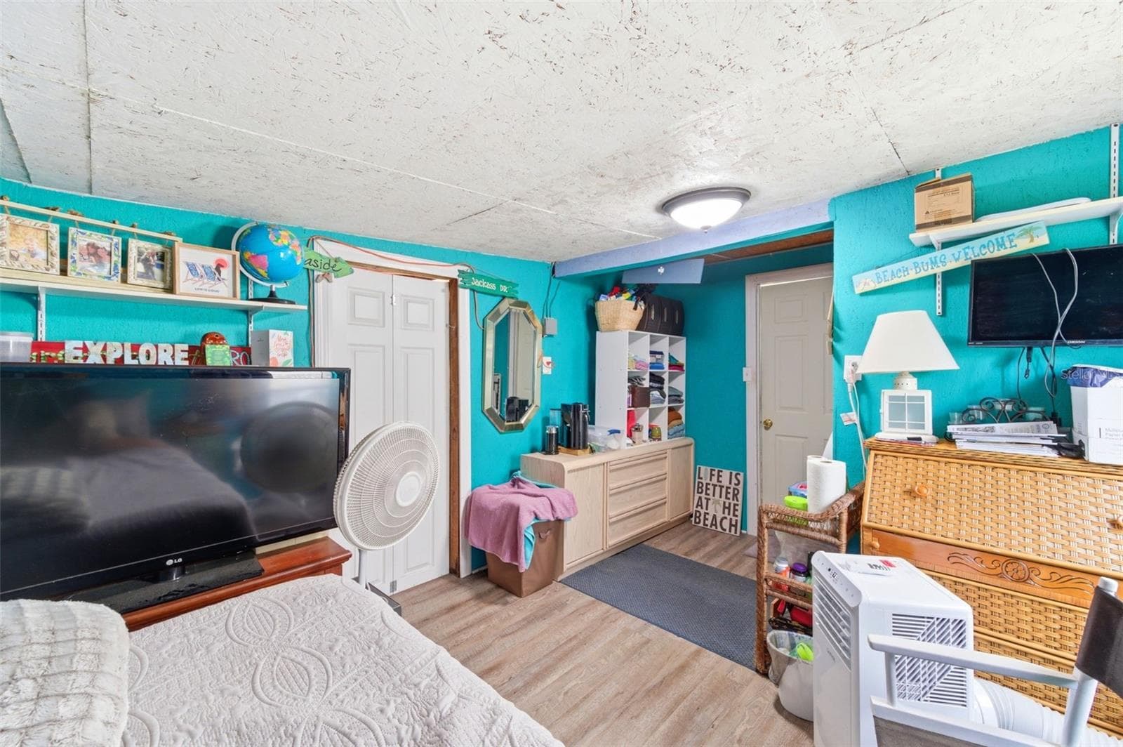 Bonus space Guest room - 100 AVERY AVE, CRYSTAL BEACH