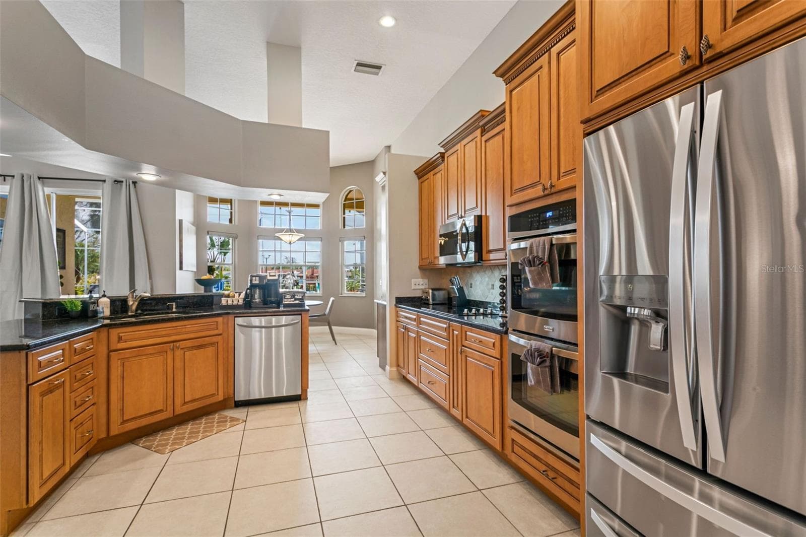 Single Family Residence at 4915 TROYDALE RD, TAMPA, photo 20 of 91