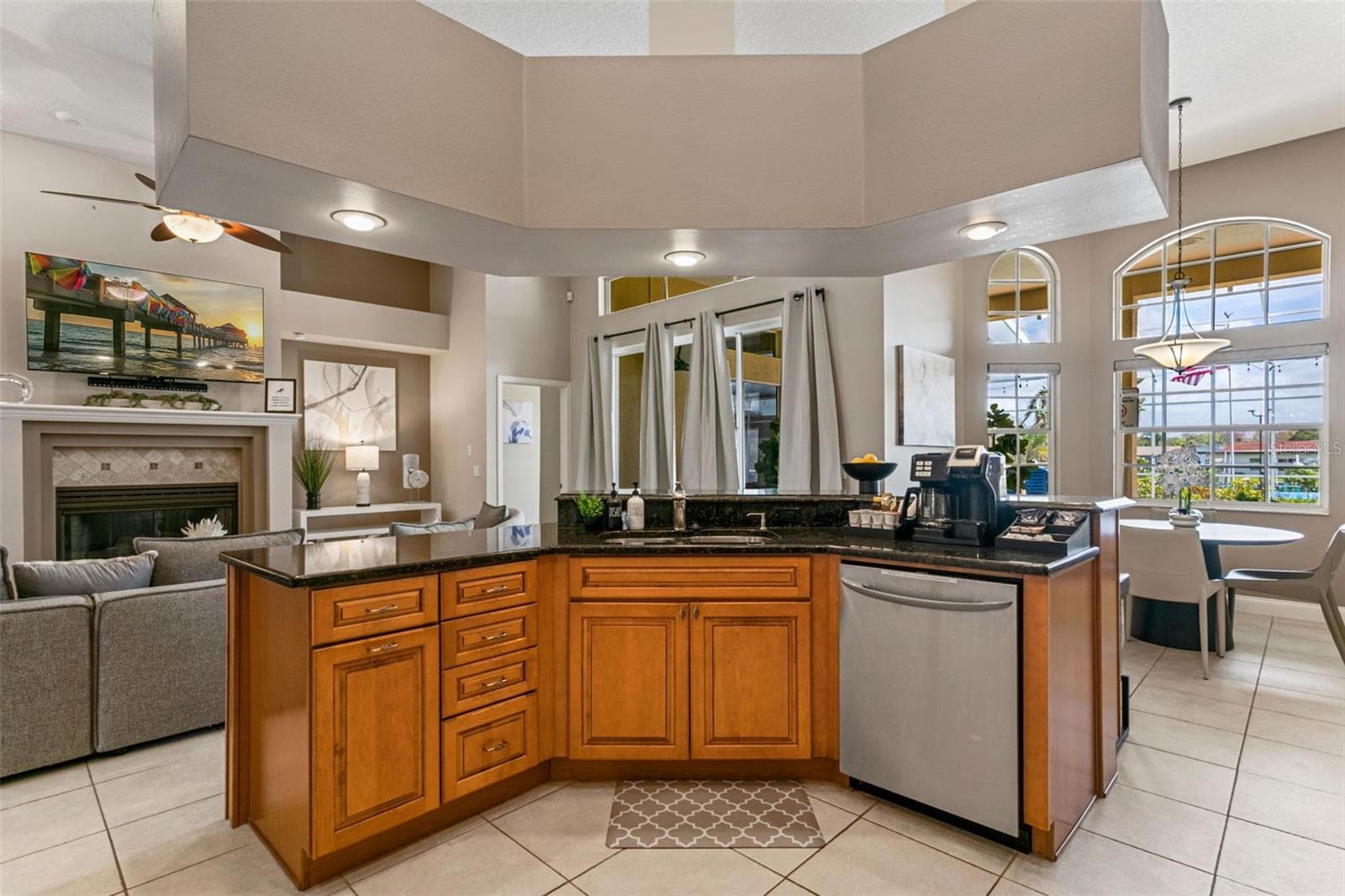 Single Family Residence at 4915 TROYDALE RD, TAMPA, photo 21 of 91