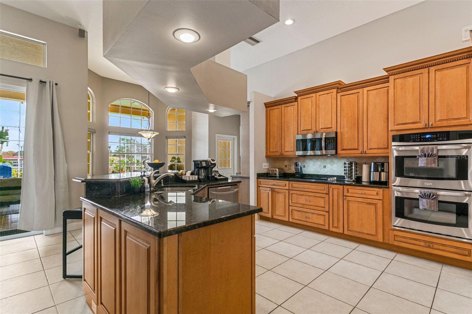 Single Family Residence at 4915 TROYDALE RD, TAMPA, photo 31 of 91