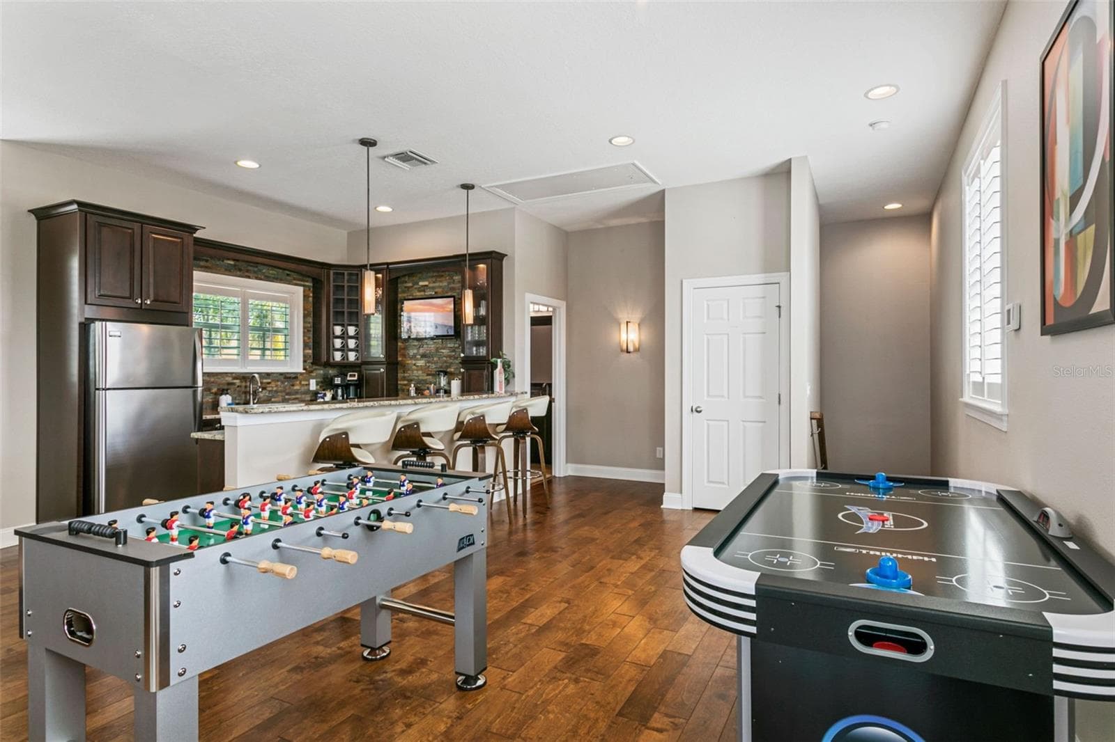 Single Family Residence at 4915 TROYDALE RD, TAMPA, photo 62 of 91