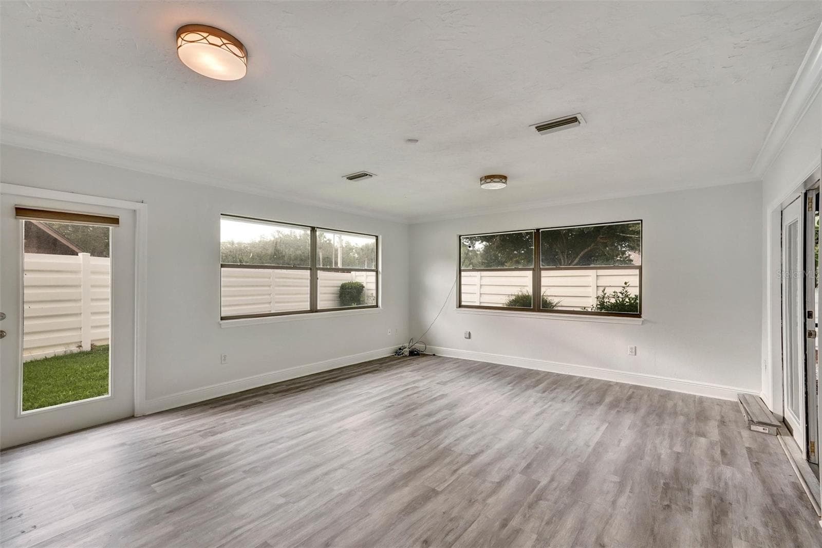 Florida room - 7861 PINE TRACE DR #7861, SARASOTA