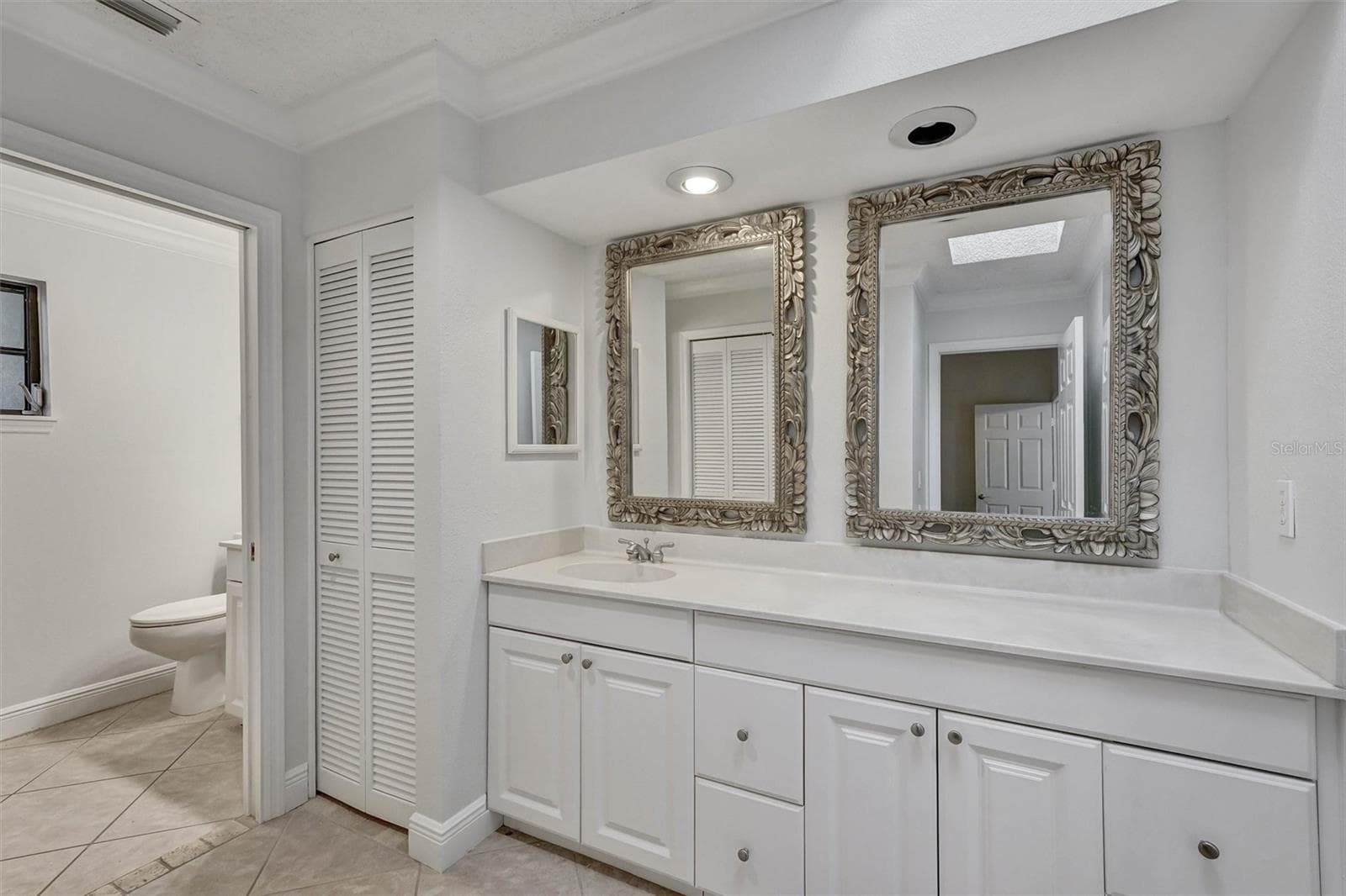 Primary bathroom - 7861 PINE TRACE DR #7861, SARASOTA