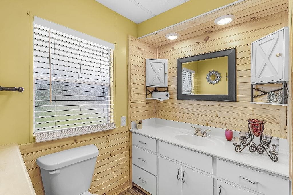 Mobile Home at 251 IBIS, PUNTA GORDA, photo 22 of 34