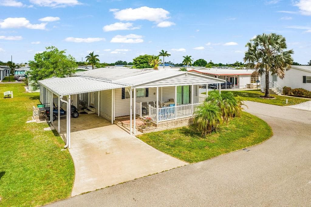 Mobile Home at 251 IBIS, PUNTA GORDA, photo 24 of 34