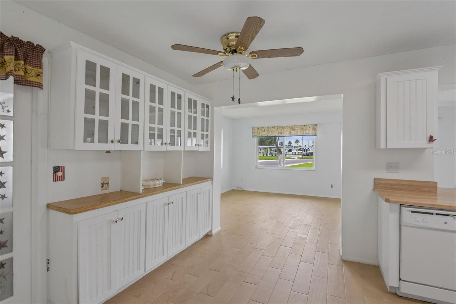 Single Family Residence at 3549 98TH AVE N, PINELLAS PARK, photo 4 of 22