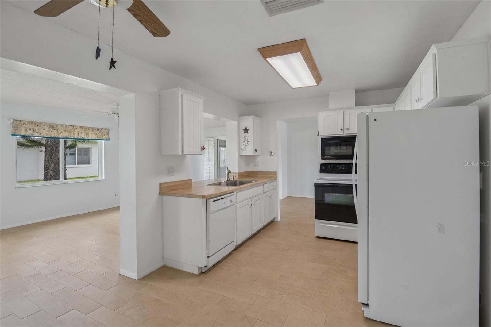 Single Family Residence at 3549 98TH AVE N, PINELLAS PARK, photo 5 of 22