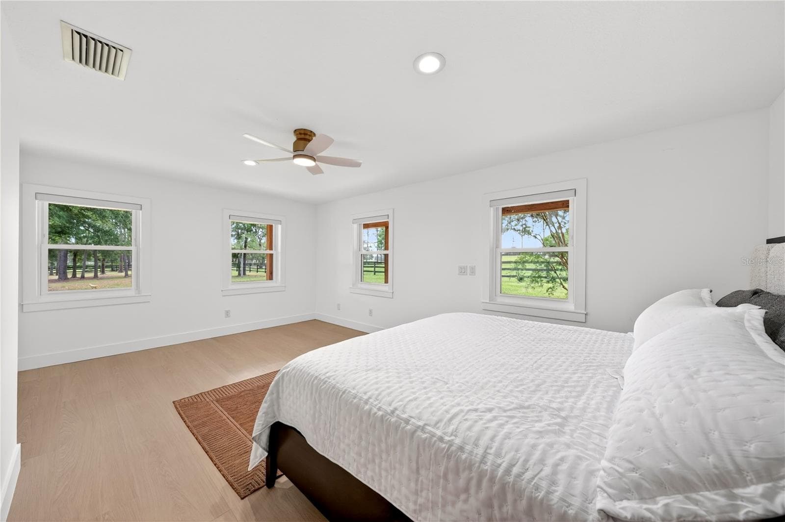 Master Bedroom - 6450 NW HIGHWAY 225, OCALA