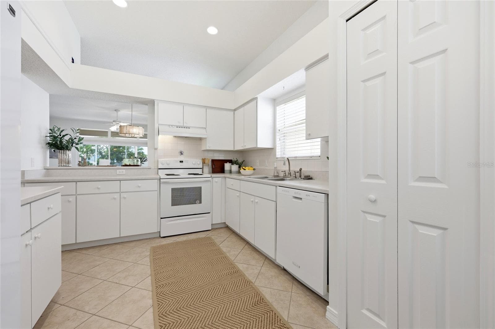 Single Family Residence at SEAGATE NORTH, ST AUGUSTINE, photo 13 of 48