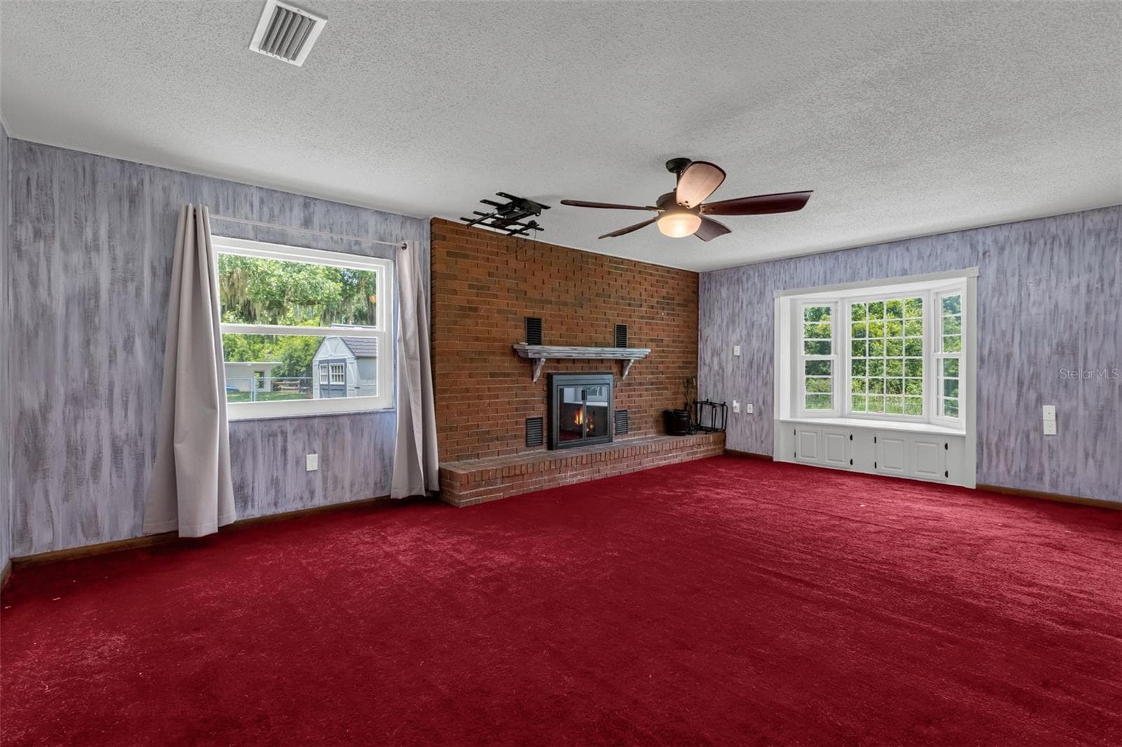 Single Family Residence at 35505 CRESCENT DR, FRUITLAND PARK, photo 16 of 50