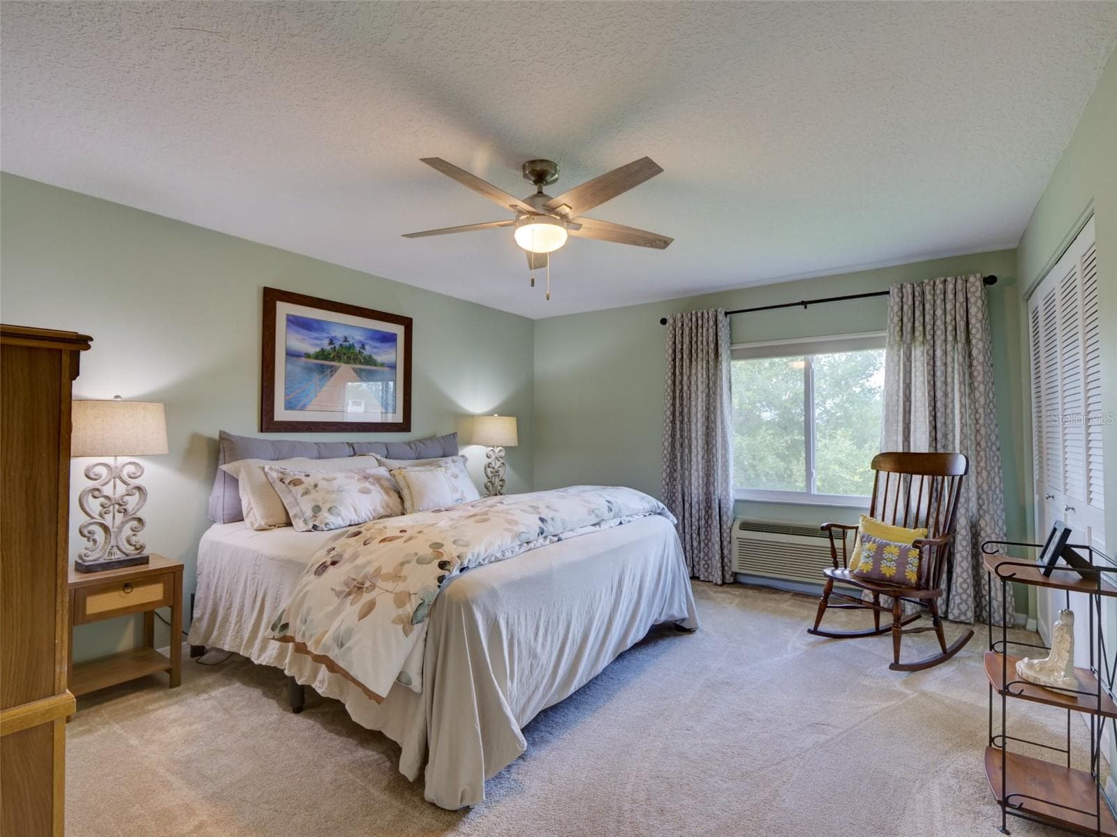 Guest Bedroom - 100 S TREMAIN ST #G2, MOUNT DORA
