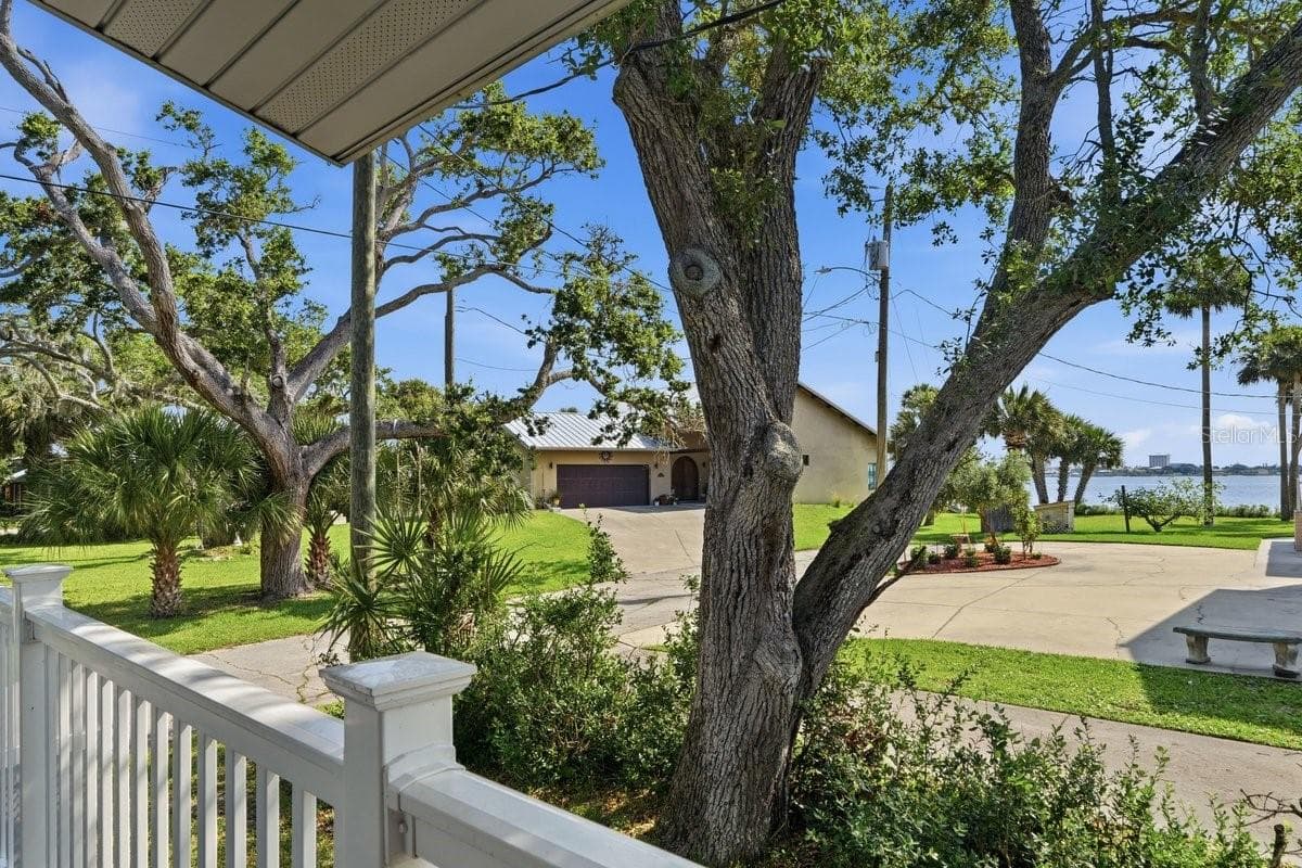 RIVER VIEW - 105 MCDONALD ST, SOUTH DAYTONA