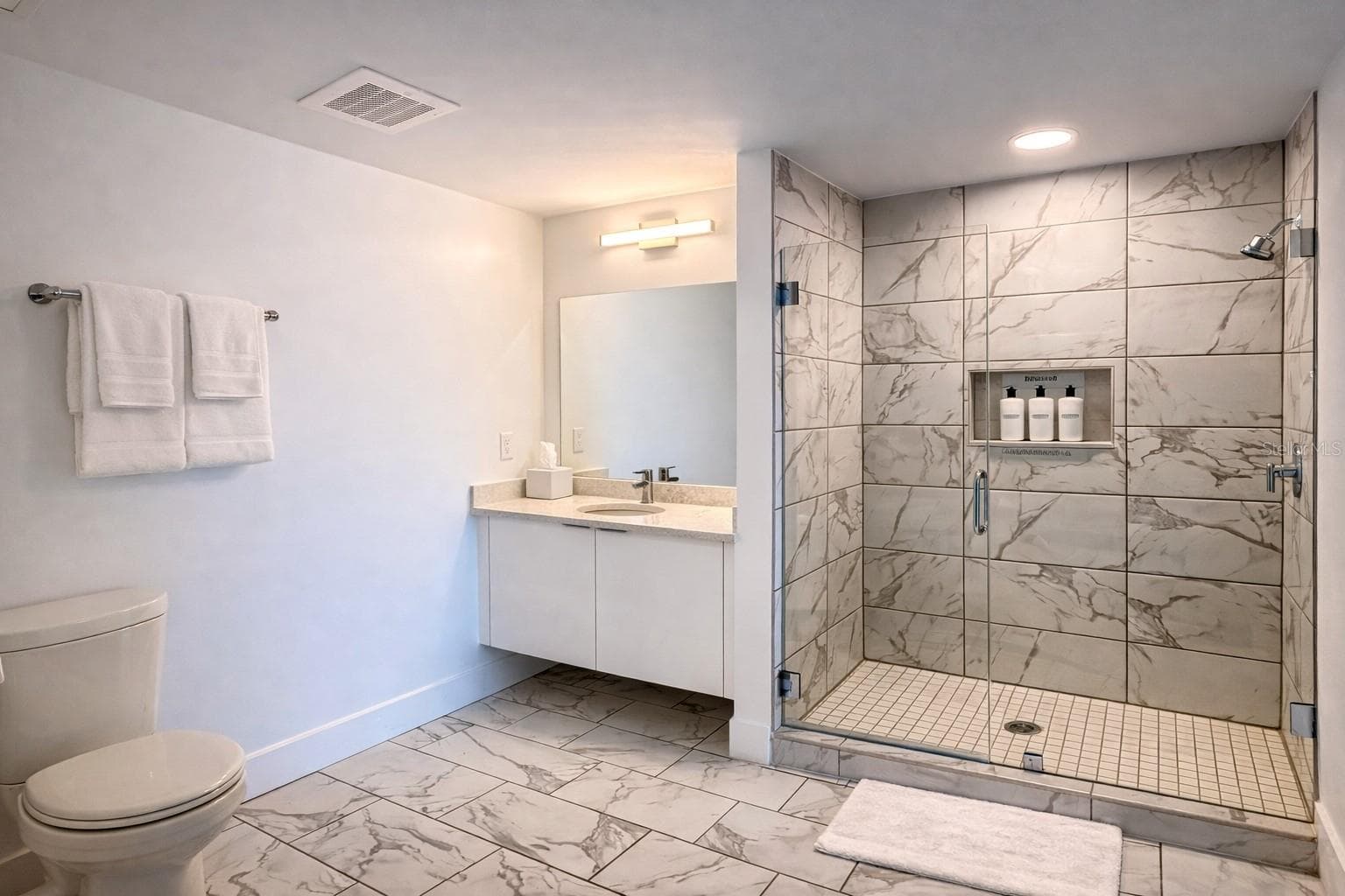 Bathroom - 411 E SHORE DR #601, CLEARWATER BEACH