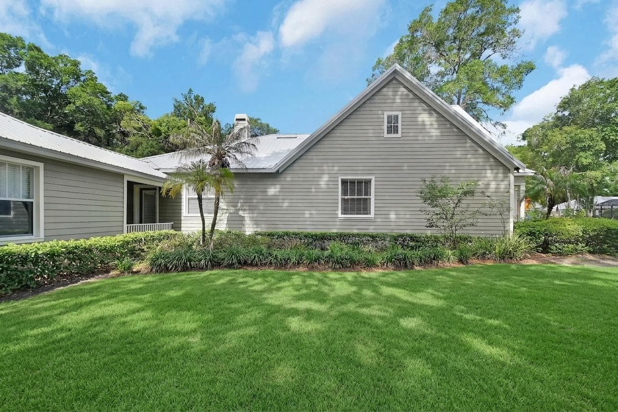 Single Family Residence at 411 GARDEN ST, LAKE HELEN, photo 37 of 42