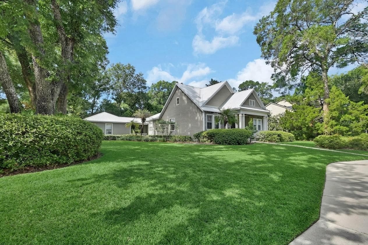 Single Family Residence at 411 GARDEN ST, LAKE HELEN, photo 38 of 42