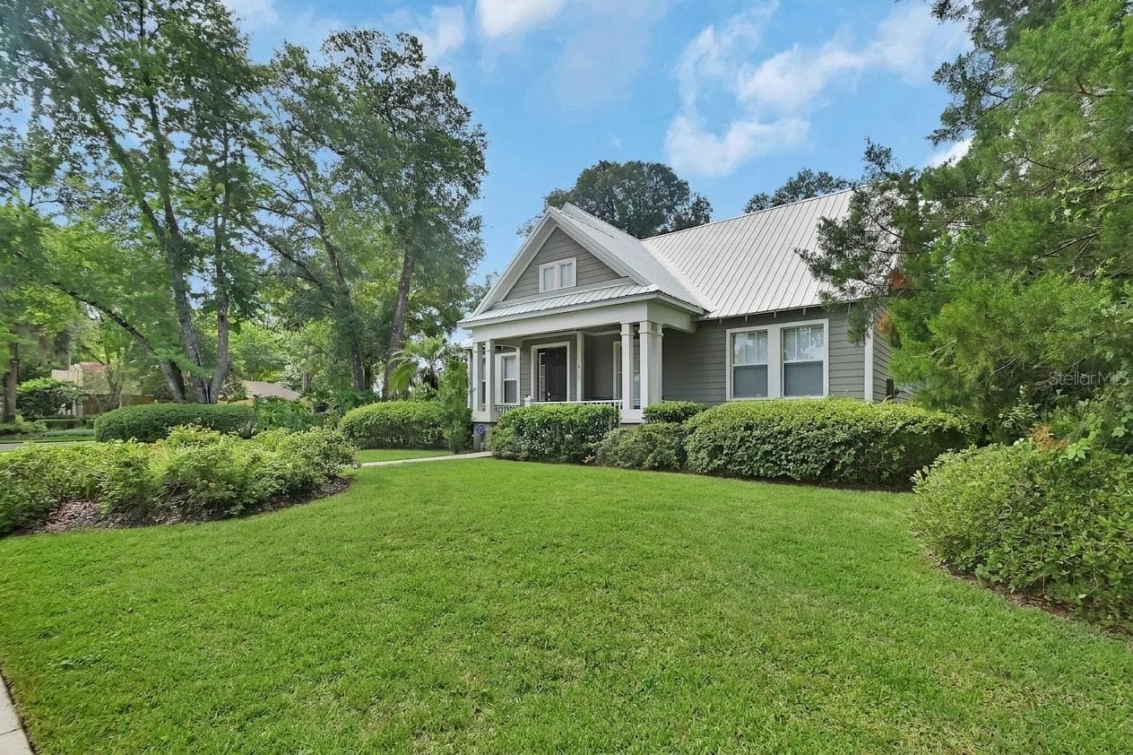 Single Family Residence at 411 GARDEN ST, LAKE HELEN, photo 40 of 42