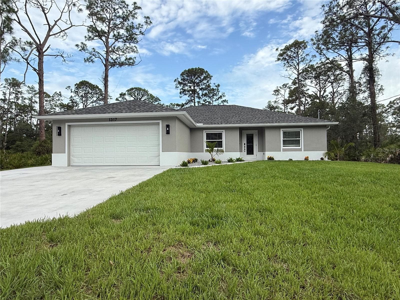 Single Family Residence at 1317 BISCAYNE DR, PORT CHARLOTTE, photo 2 of 38