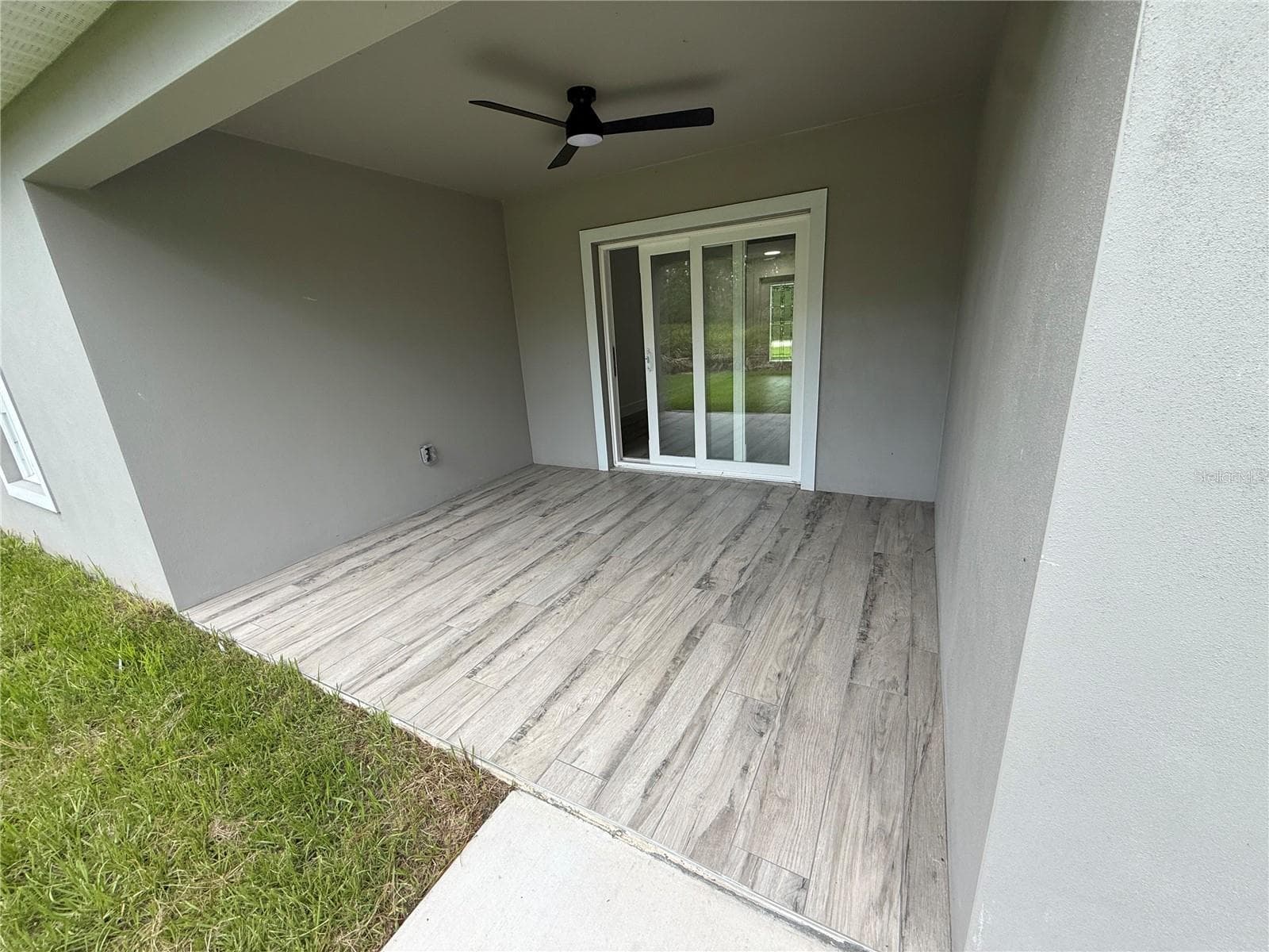 Single Family Residence at 1317 BISCAYNE DR, PORT CHARLOTTE, photo 4 of 38
