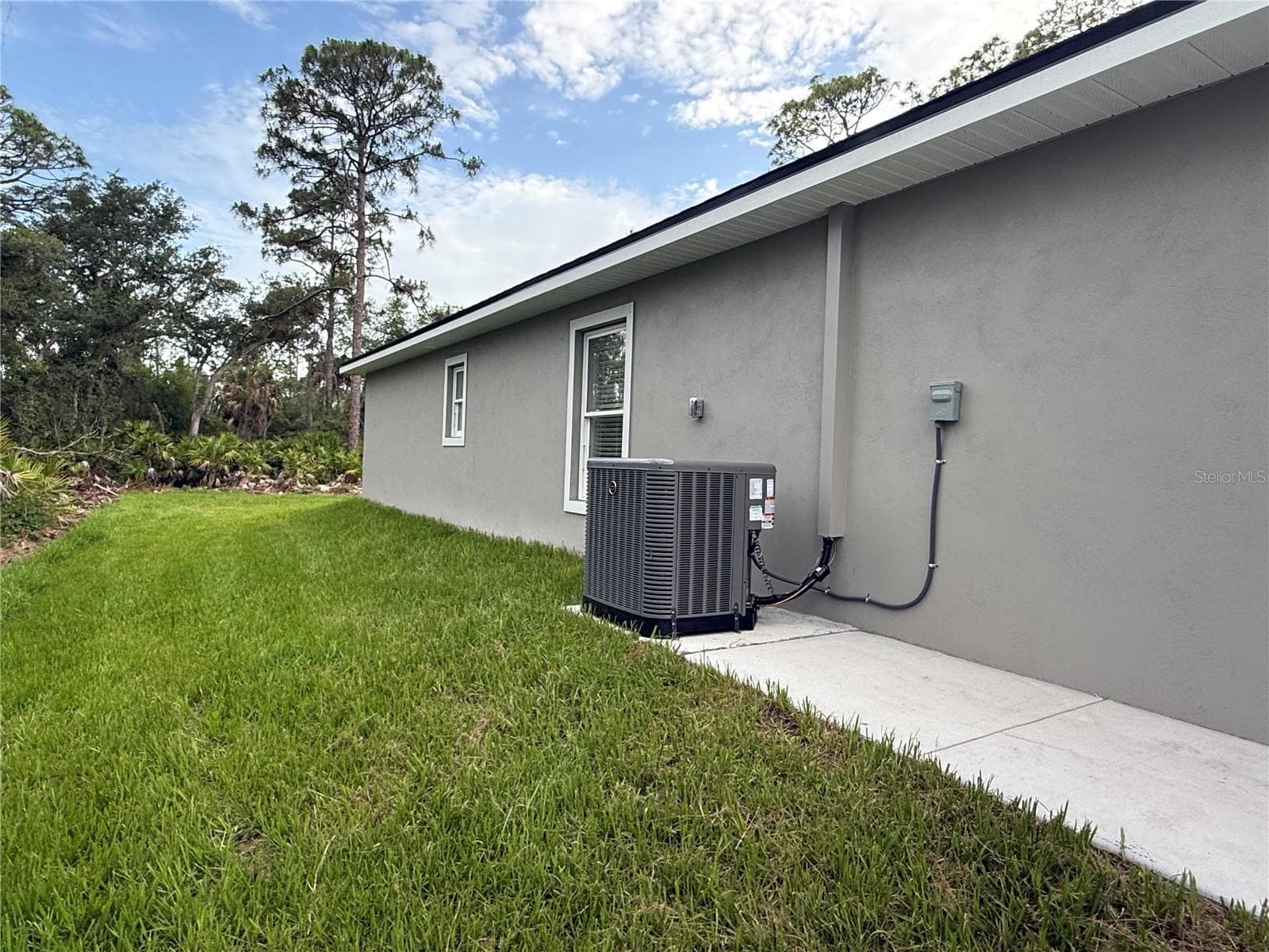 Single Family Residence at 1317 BISCAYNE DR, PORT CHARLOTTE, photo 8 of 38