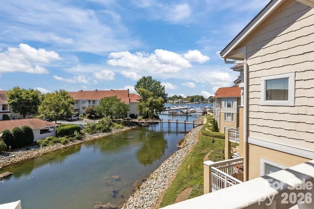 Condominium at Cornelius, photo 2 of 42