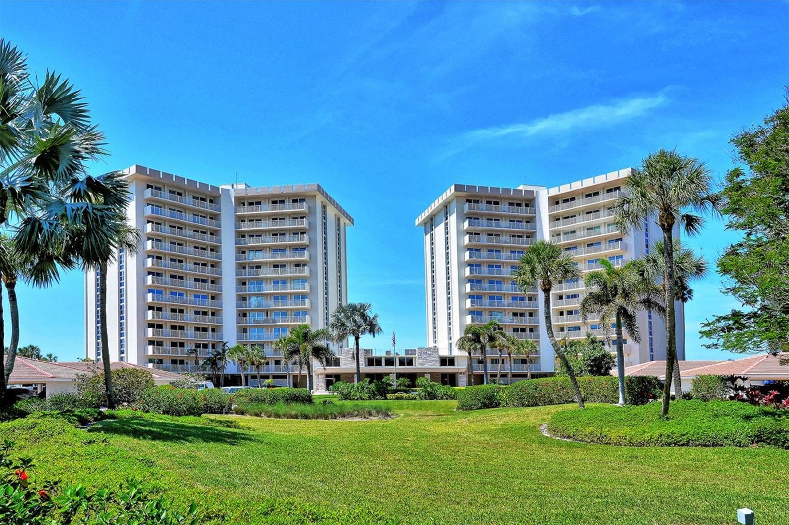 Condominium at 2301 GULF OF MEXICO DR #11N, LONGBOAT KEY, photo 2 of 36