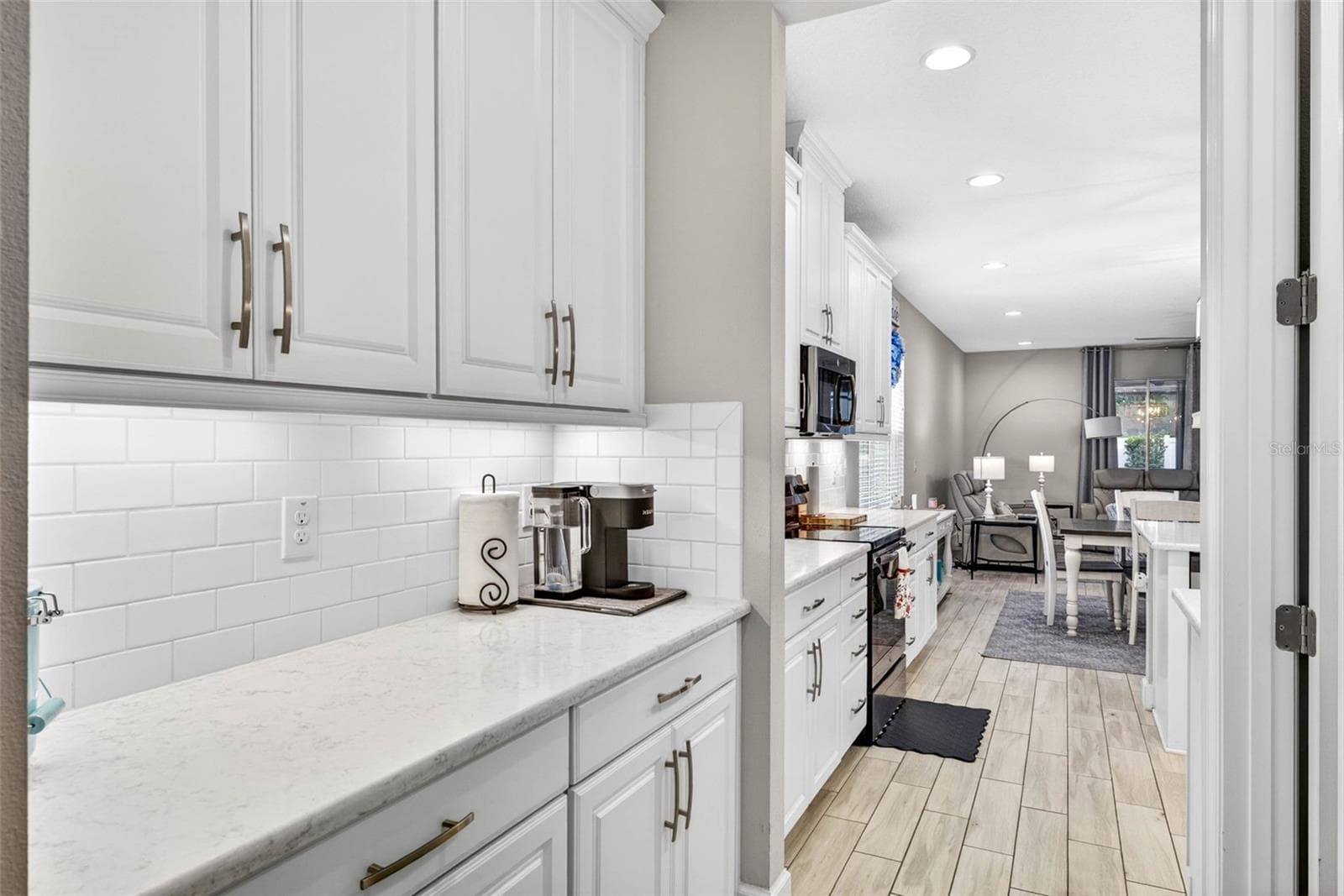 Butler’s Pantry - 29894 CHAPEL CHASE DR, WESLEY CHAPEL