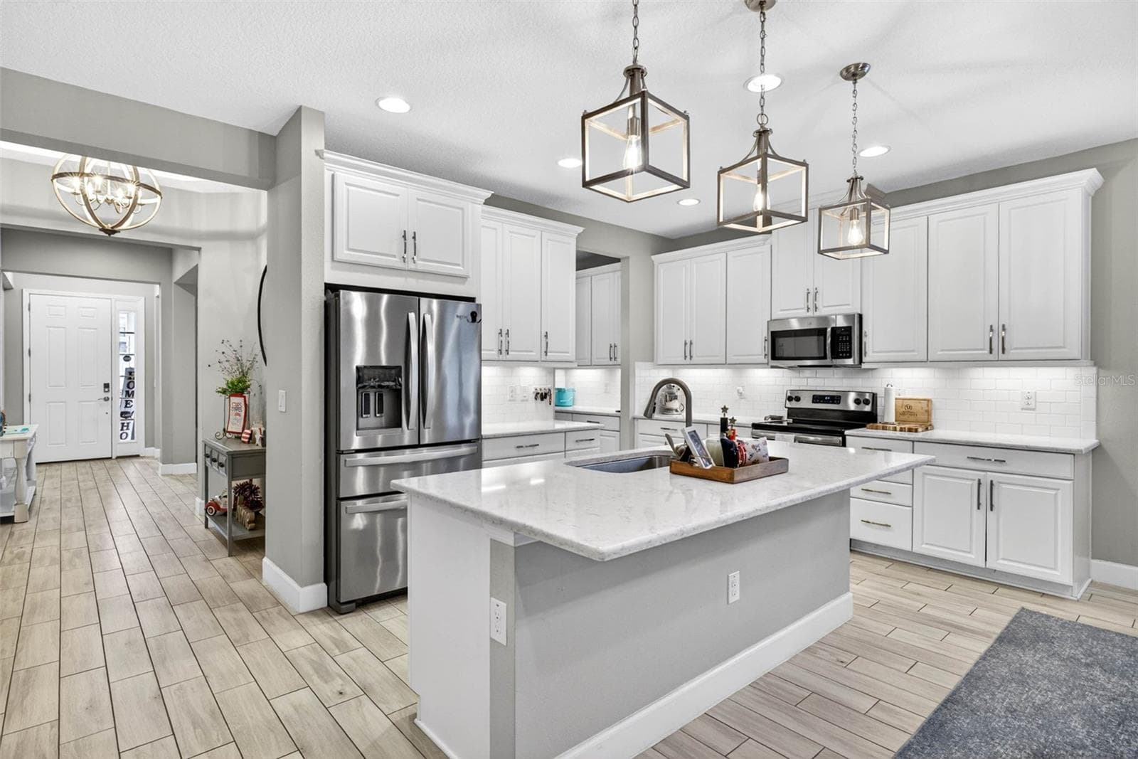 Single Family Residence at 29894 CHAPEL CHASE DR, WESLEY CHAPEL, photo 15 of 61