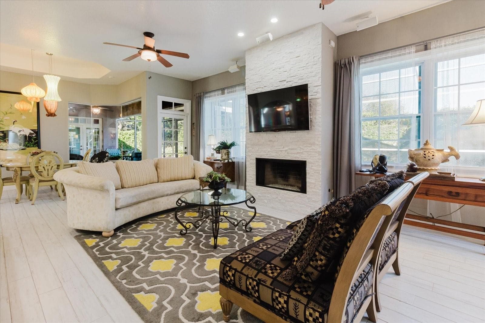 Single Family Residence at 13510 WESTSHIRE DR, TAMPA, photo 22 of 100