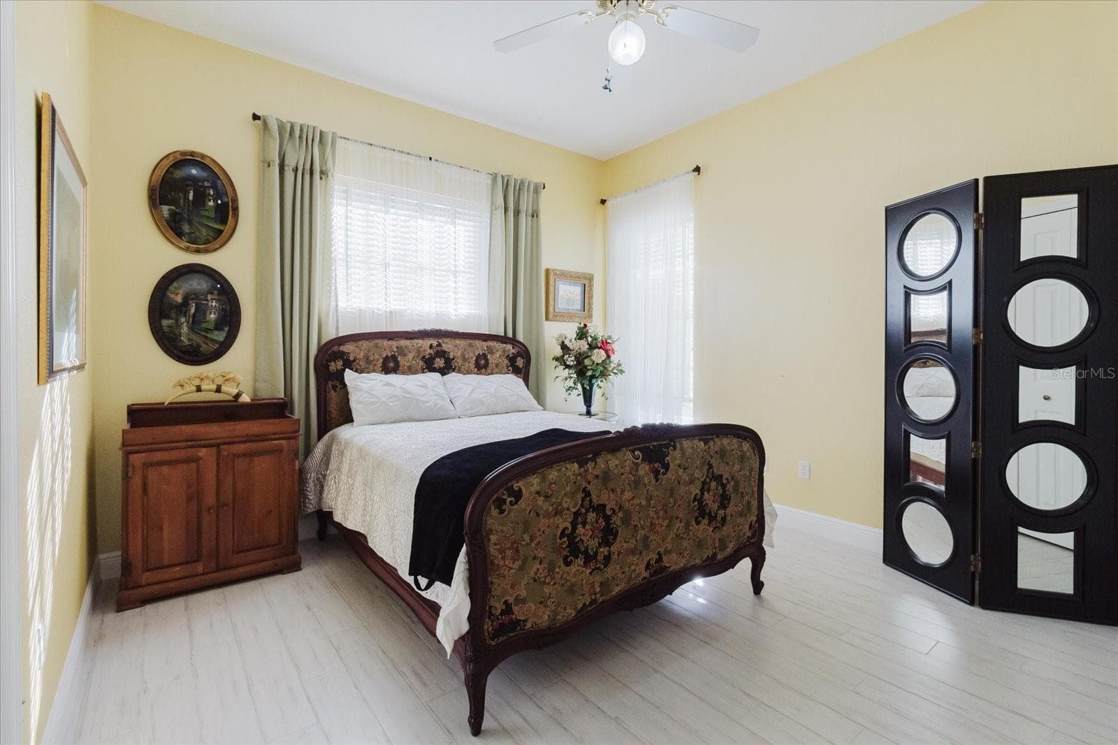 Single Family Residence at 13510 WESTSHIRE DR, TAMPA, photo 44 of 100