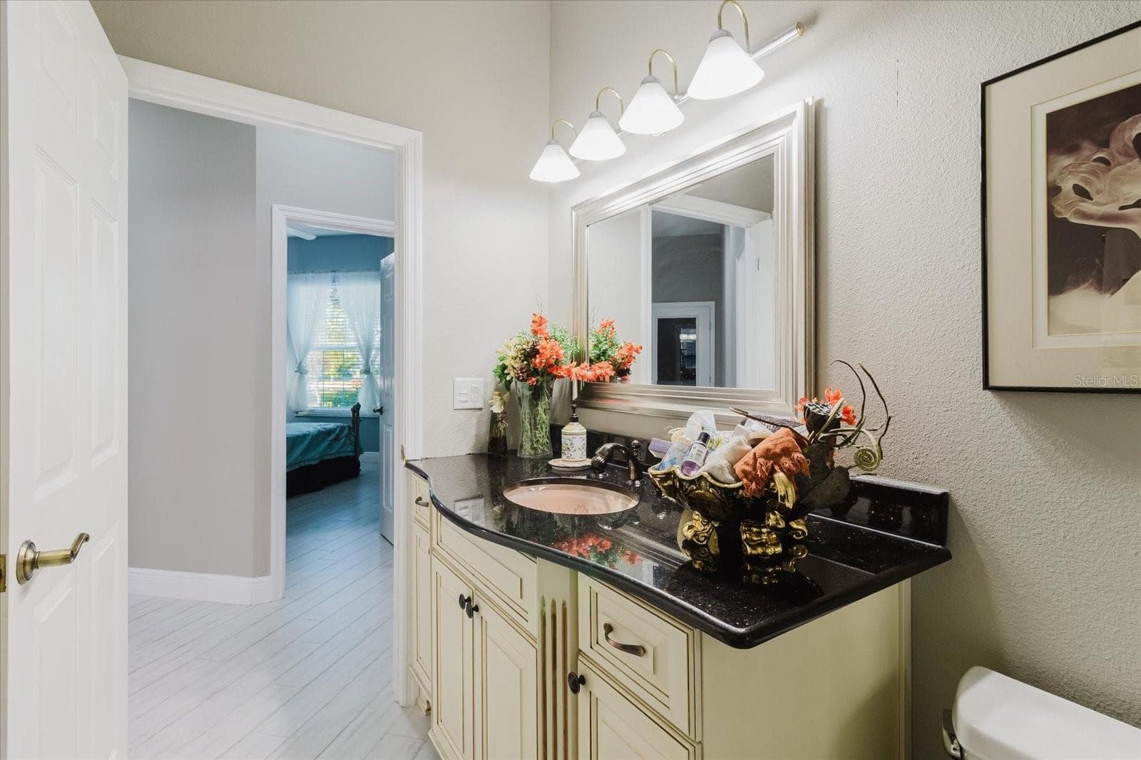 Single Family Residence at 13510 WESTSHIRE DR, TAMPA, photo 63 of 100