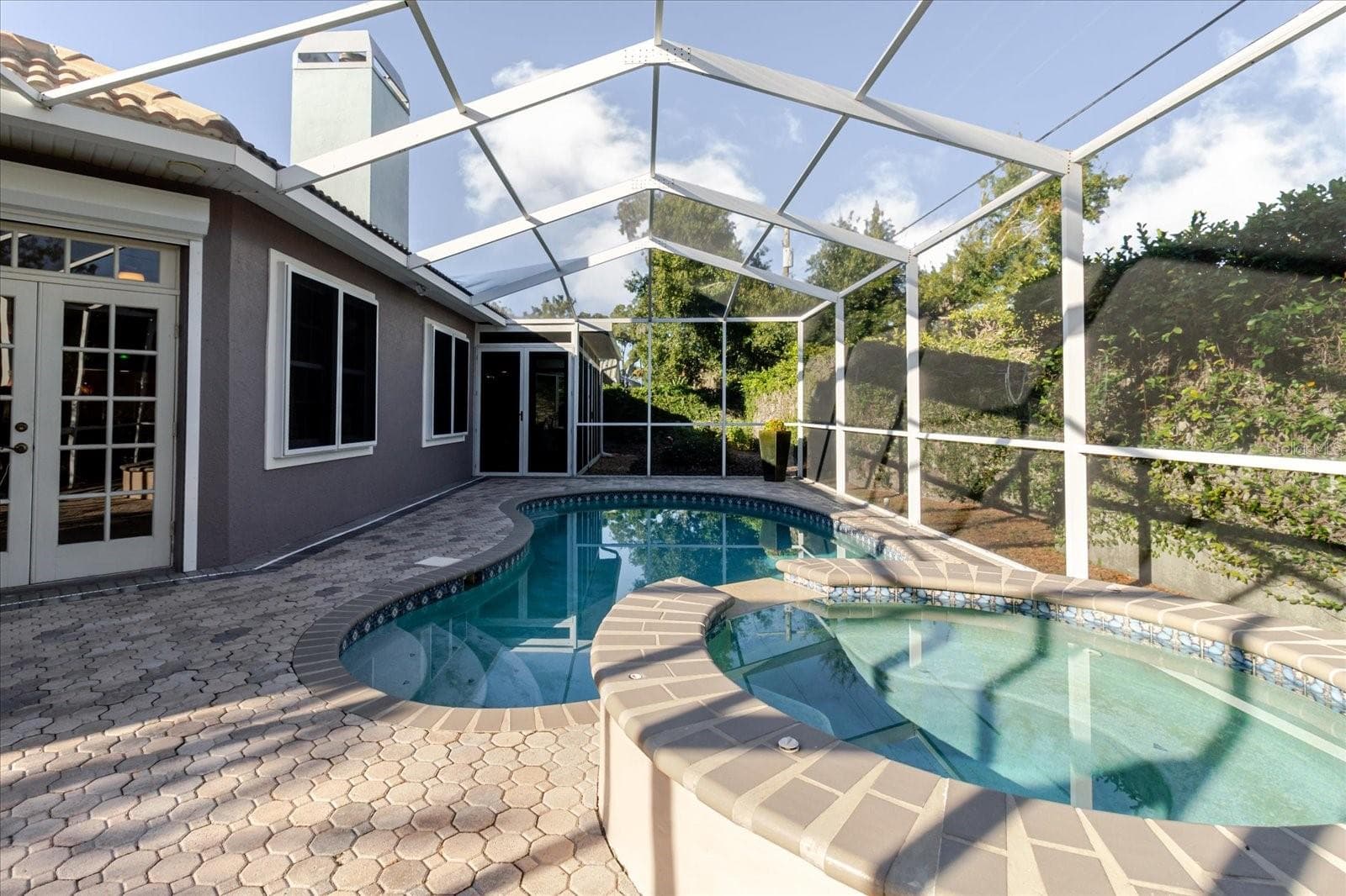 Single Family Residence at 13510 WESTSHIRE DR, TAMPA, photo 76 of 100