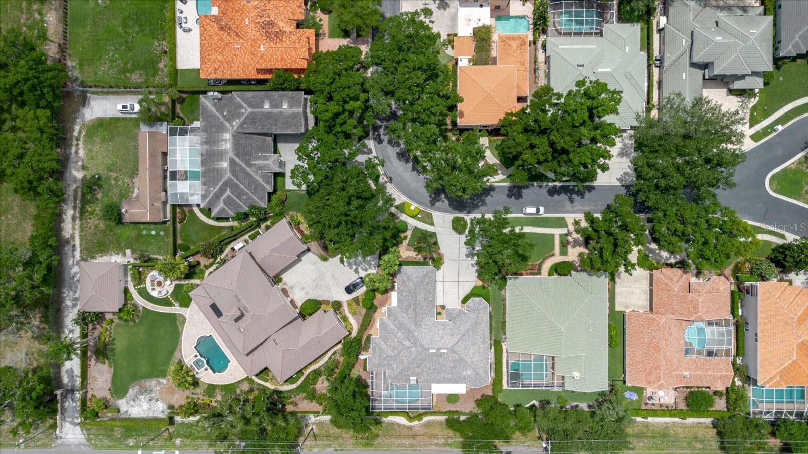 Single Family Residence at 13510 WESTSHIRE DR, TAMPA, photo 88 of 100