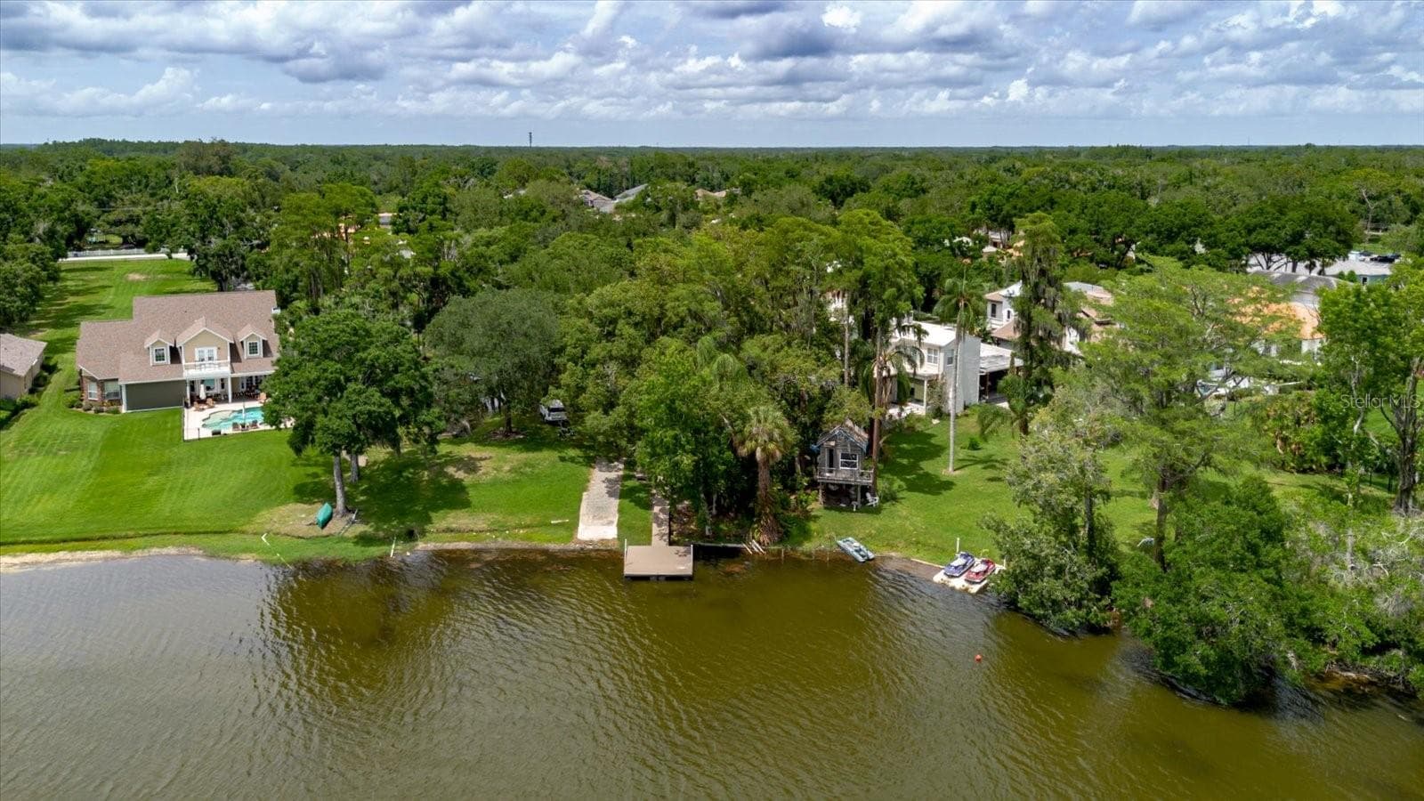 Single Family Residence at 13510 WESTSHIRE DR, TAMPA, photo 89 of 100