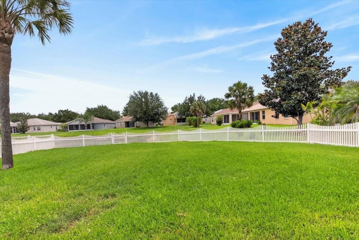 Single Family Residence at 11023 HOLLY CONE DR, RIVERVIEW, photo 57 of 62