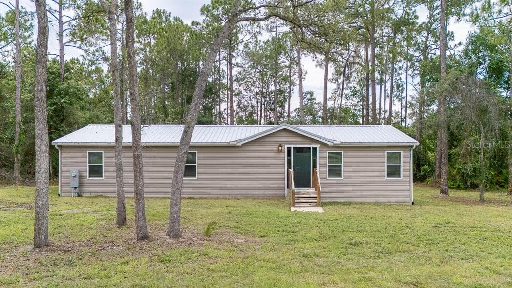 Manufactured Home at 44645 TWILIGHT TRL, DELAND, photo 4 of 38
