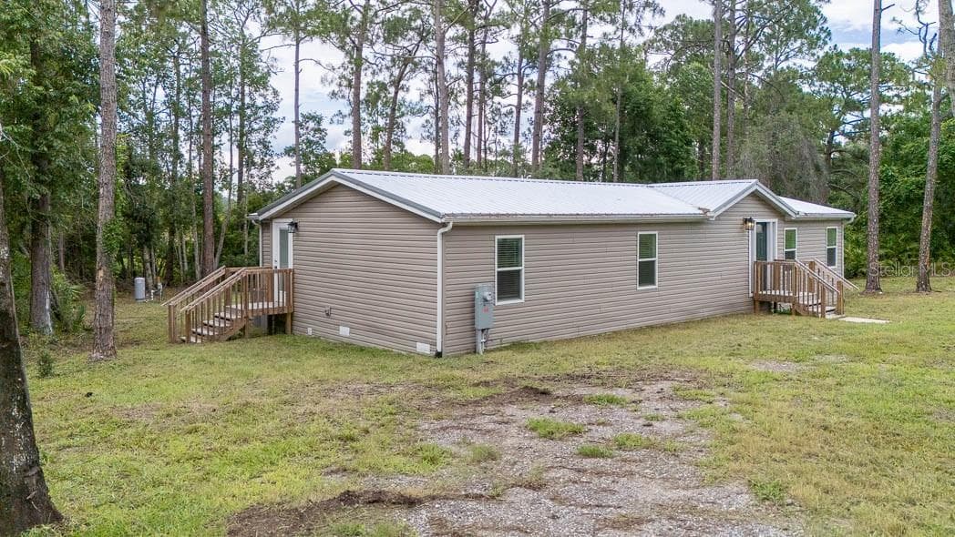 Manufactured Home at 44645 TWILIGHT TRL, DELAND, photo 5 of 38