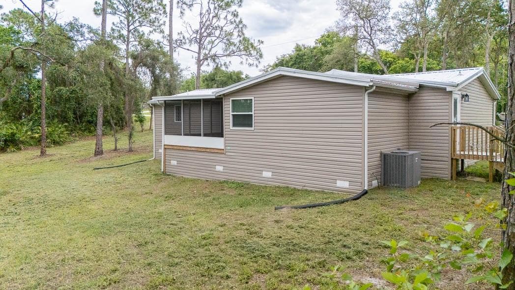 Manufactured Home at 44645 TWILIGHT TRL, DELAND, photo 9 of 38
