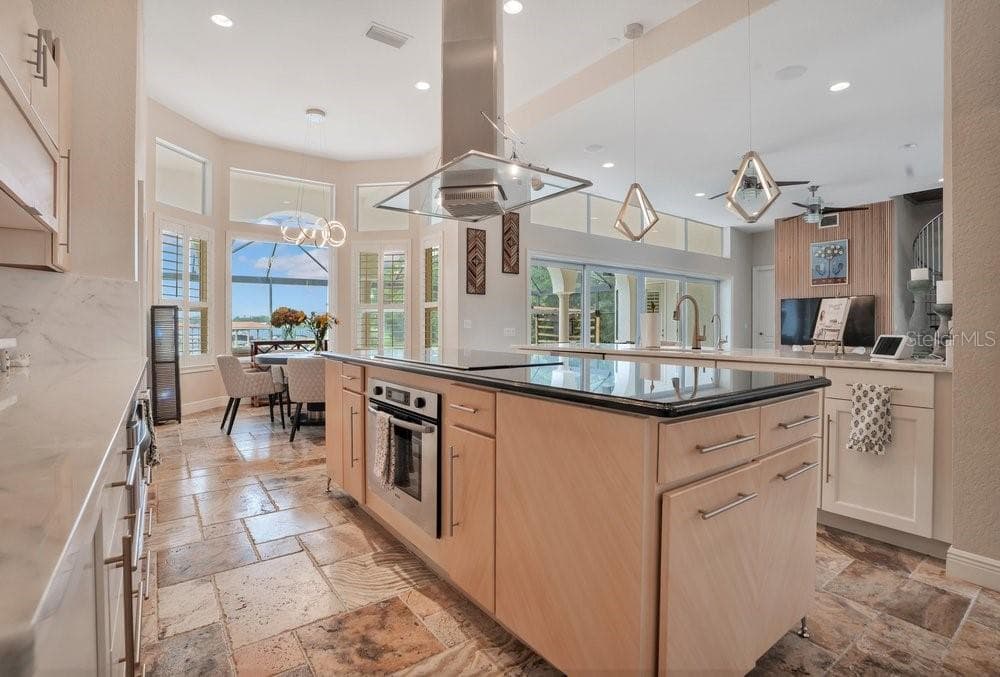 Single Family Residence at 2503 BUTLER BAY DR N, WINDERMERE, photo 17 of 98