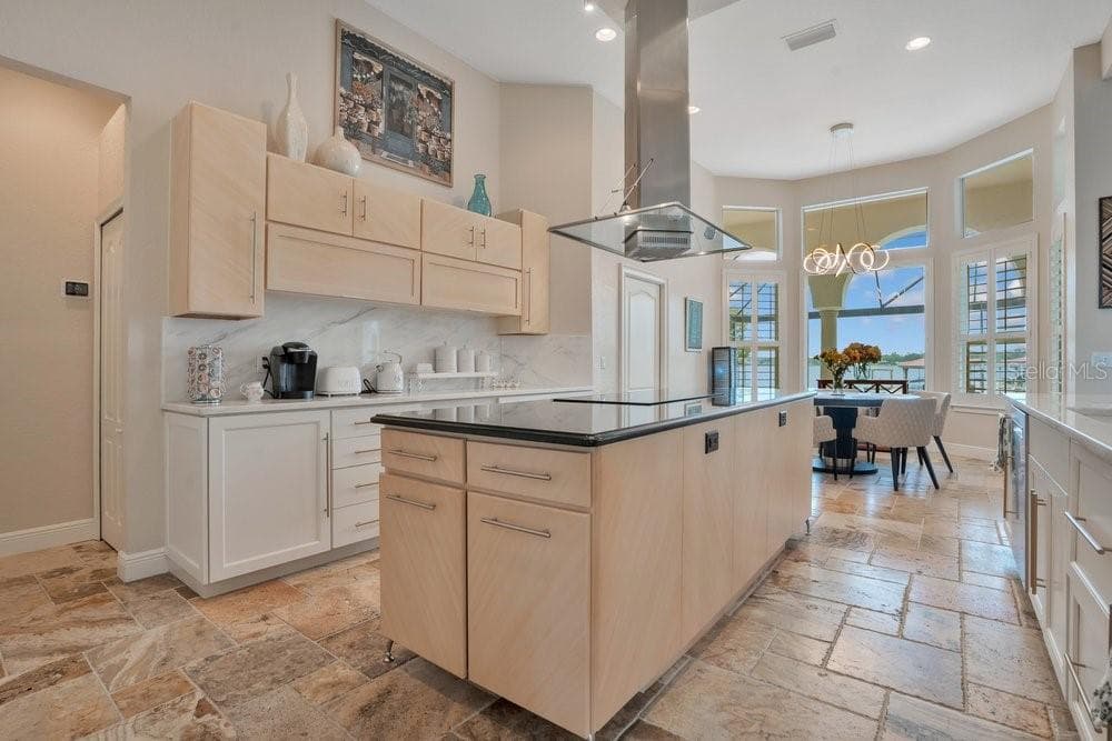 Single Family Residence at 2503 BUTLER BAY DR N, WINDERMERE, photo 19 of 98