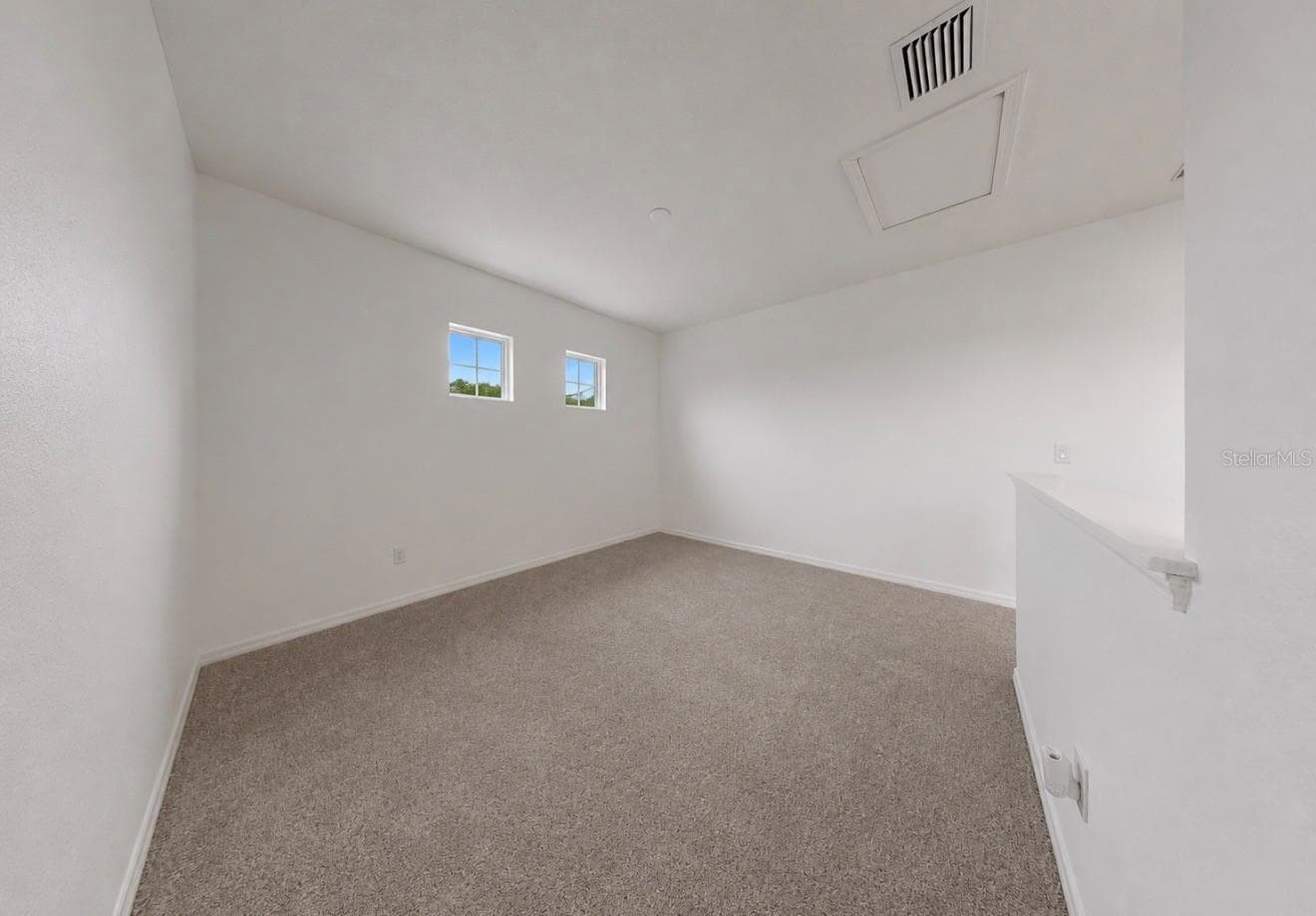 Single Family Residence at 5206 GAVELLA CV, PALMETTO, photo 36 of 44