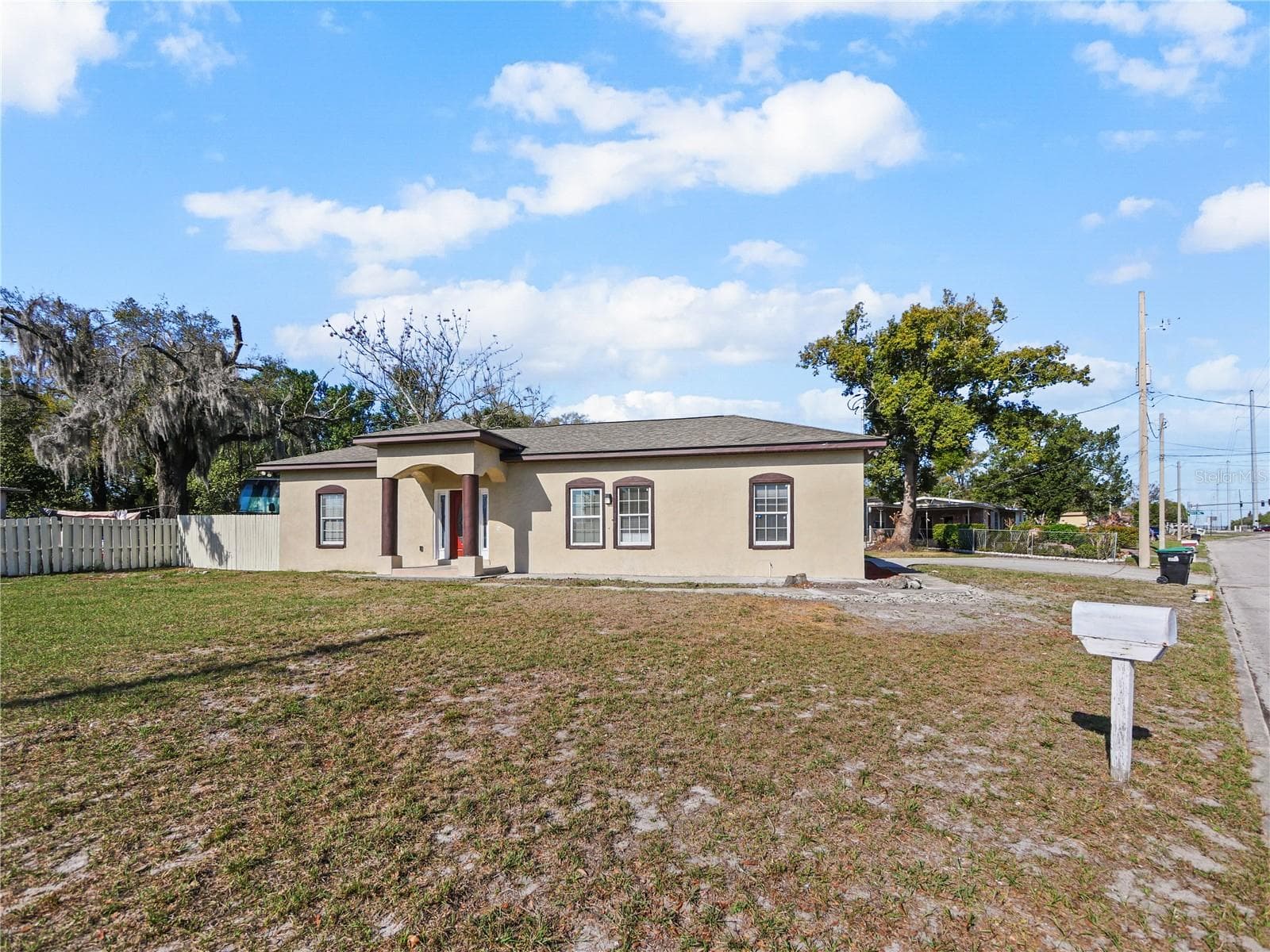 Single Family Residence at 4901 BALBOA DR, ORLANDO, photo 3 of 24