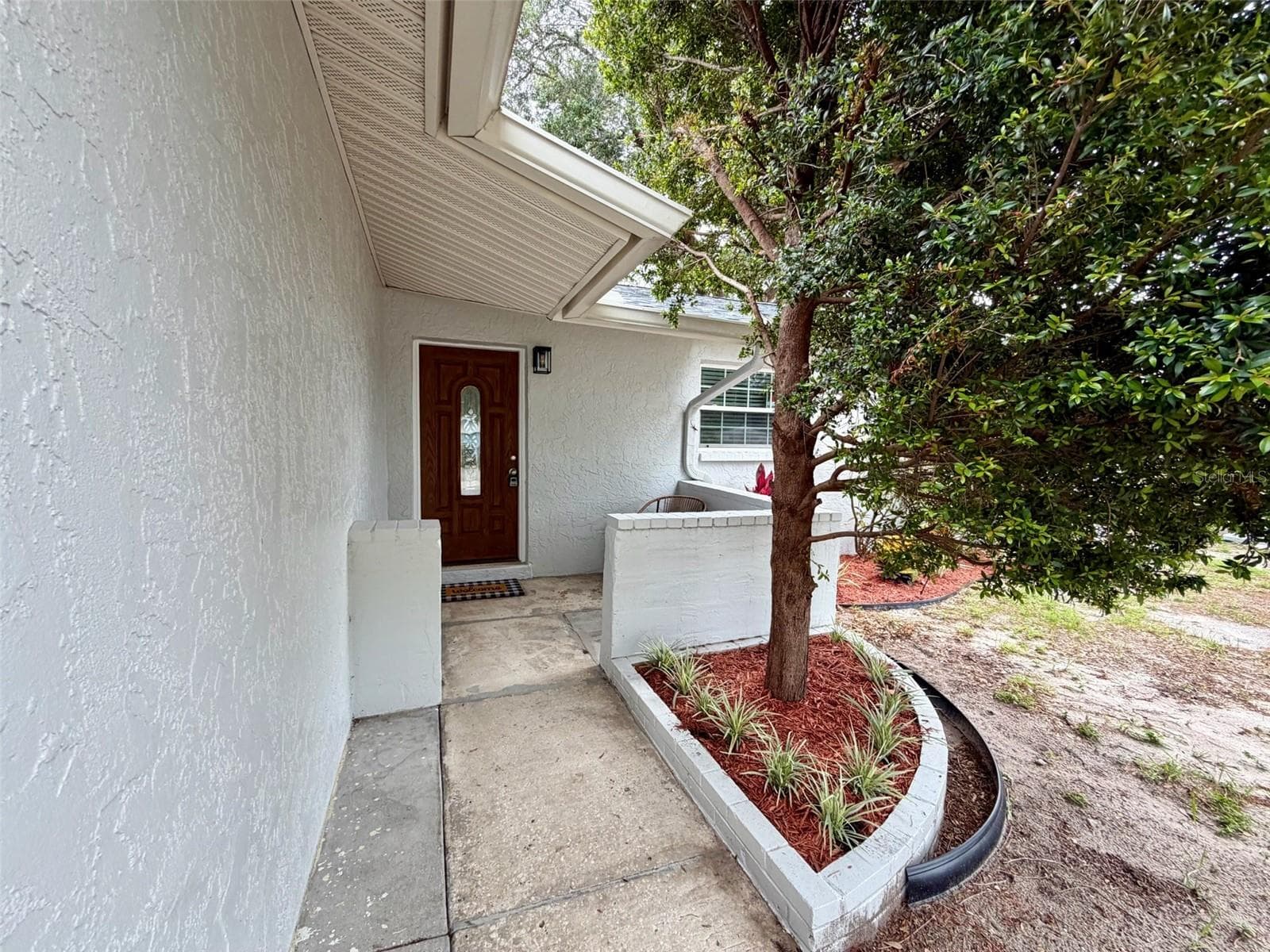Front Entry - 6945 ORKNEY AVE N, ST PETERSBURG