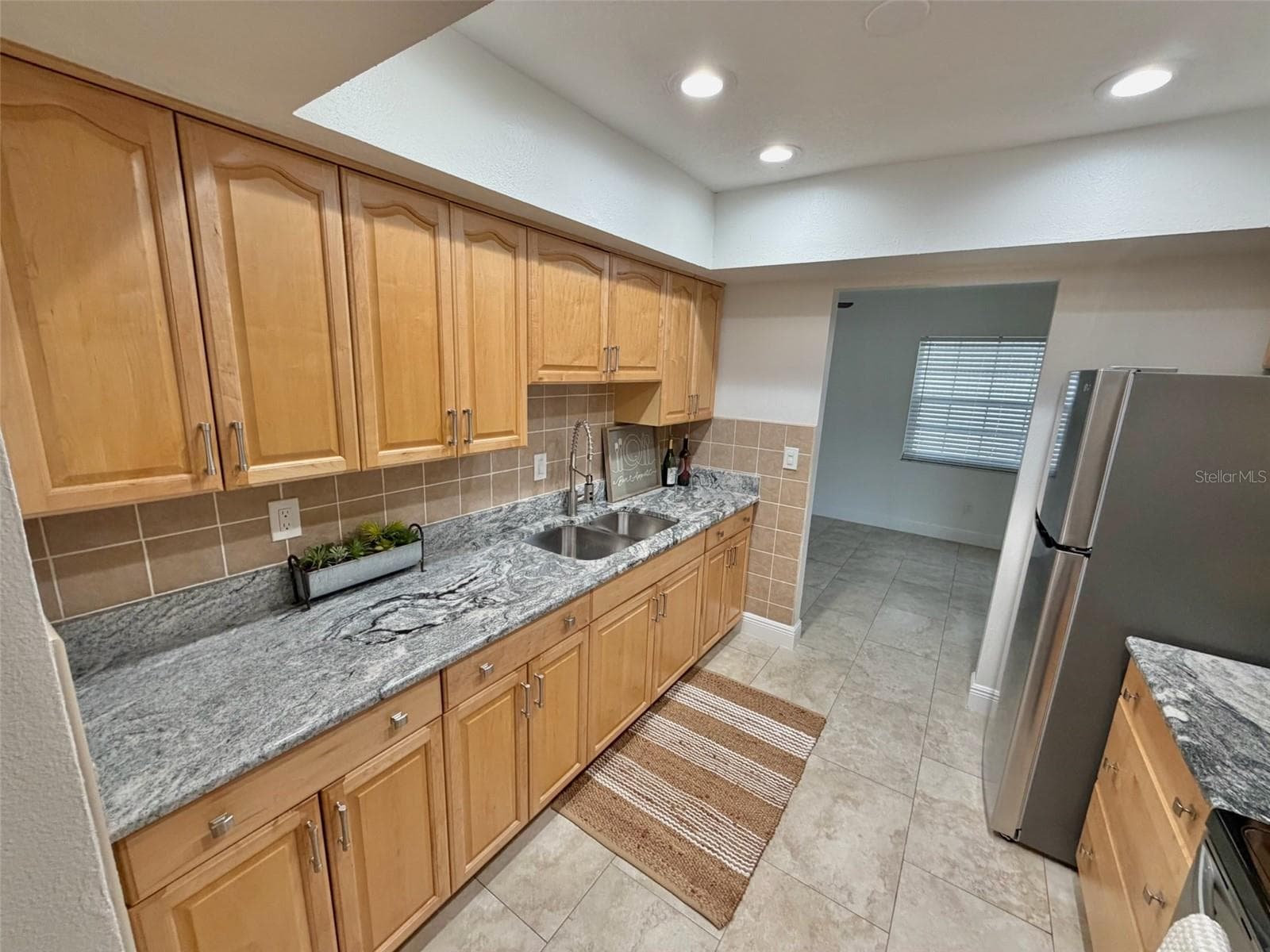 Kitchen - 6945 ORKNEY AVE N, ST PETERSBURG
